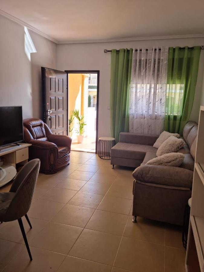 Agradable Adosado Con Piscina Villa Ciudad Quesada Exterior photo
